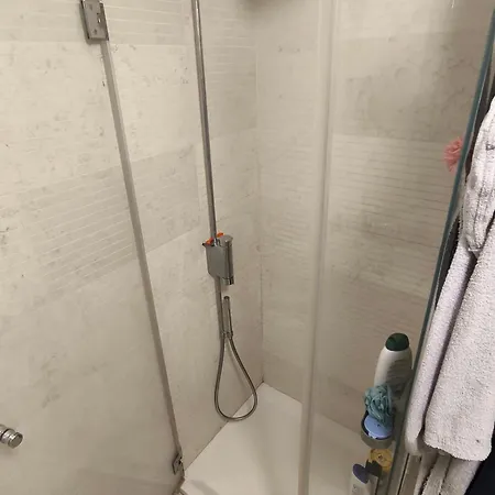 Centro דירה קונאו